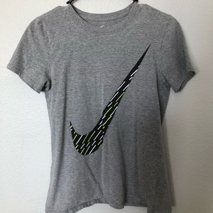 Nike short sleeve